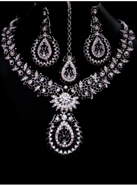 Rhodium Necklace Set